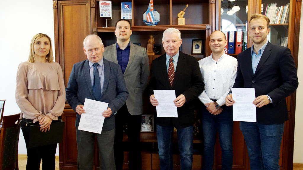 Podpisano umowę na przeprowadzenie oceny oddziaływania na środowisko dla inwestycji drogowej na odcinku Powidz-Niezgoda-Kochowo
