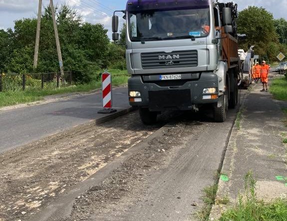 Remont drogi Jaroszyn - Ląd